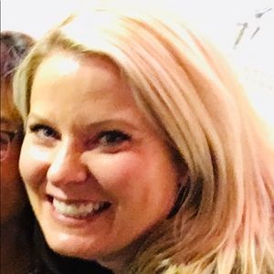 Meet your Posher, Karla